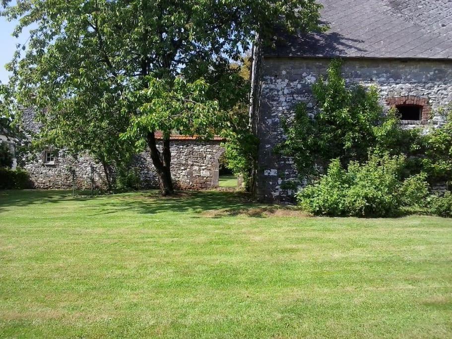 Gite La Grange D'Herbuchenne Dinant Buitenkant foto